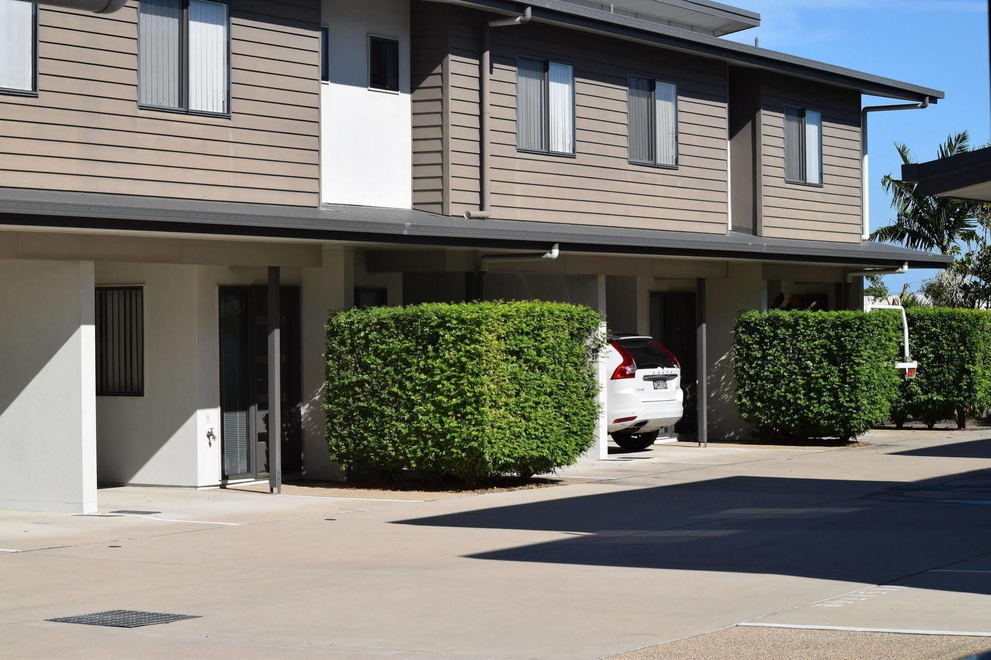 Gladstone Heights Executive Apartments Luaran gambar